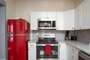 Kitchen equipped with all the basics you need to settle in and feel at home!i
