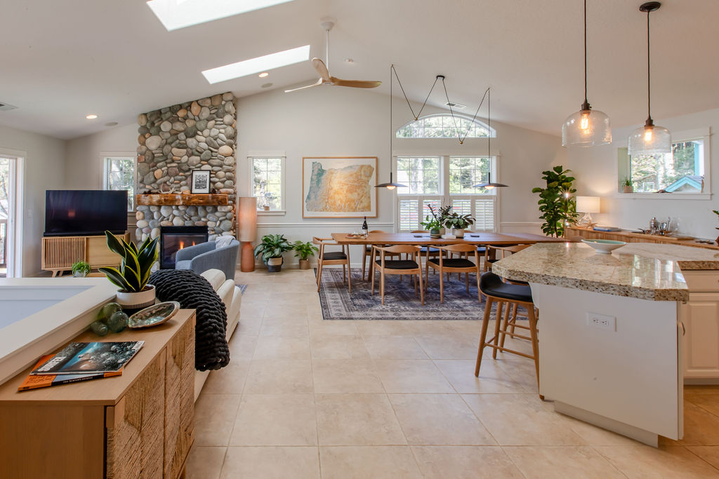 Open concept upper floor provides plenty of room to spread out.